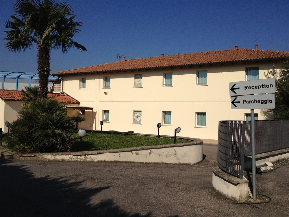 Hotel Conte Luna Bologna Kültér fotó